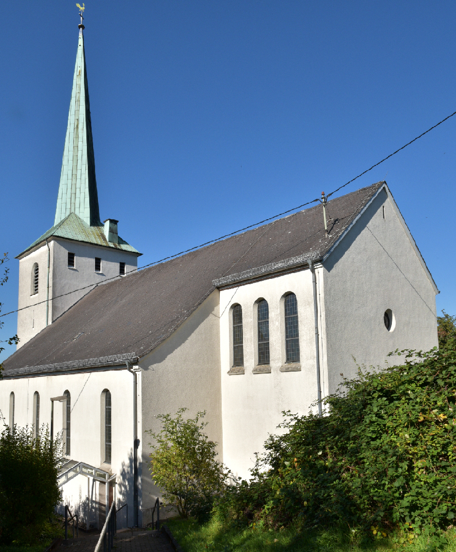 Foto: Pfarrkirche Herz-Jesu Bilsdorf, Außenansicht, Dieter Lorig